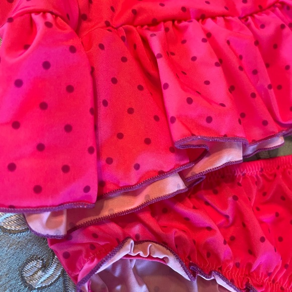 Vibrant Pink Ruffled Chemise Set - Picture 2 of 2